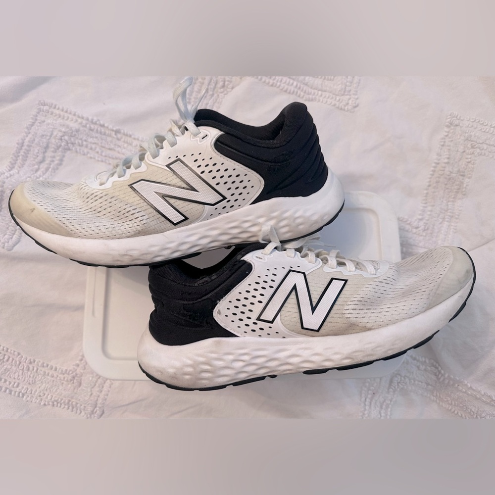 NEW BALANCE, MEN, NB520, SIZE 11.5
